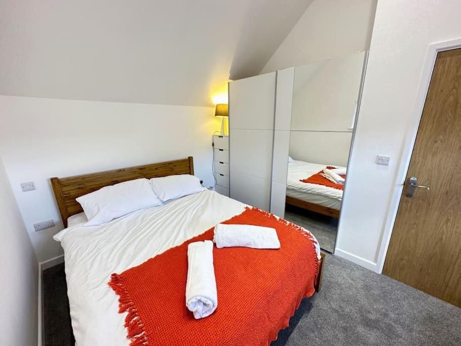 Charming New 2Br Detached House-Central Headington- Wi-Fi, Netflix, Top Location Oxford Eksteriør bilde